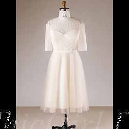 Brautkleid kurz carmen ausschnitt